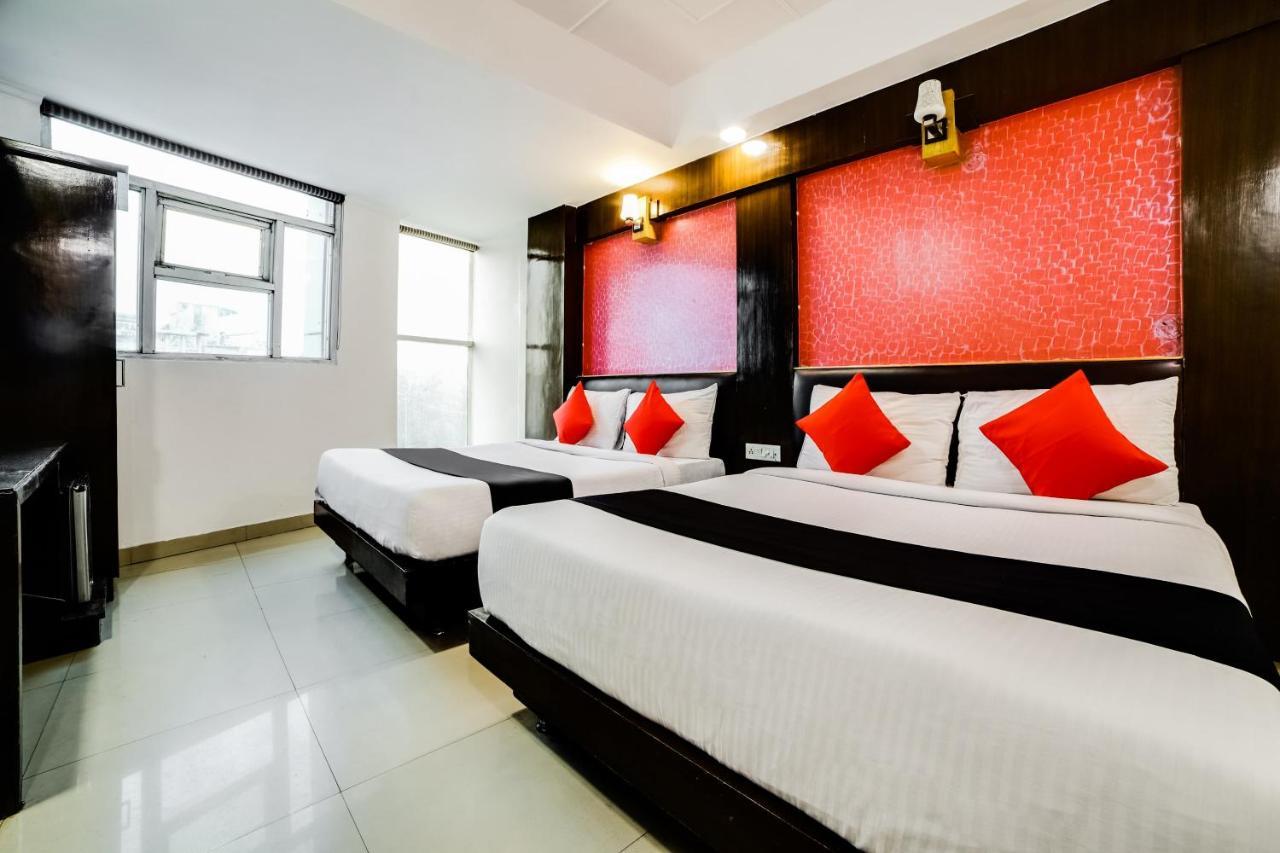Capital O 6408 Hotel Delhi Heart Nueva Delhi Exterior foto